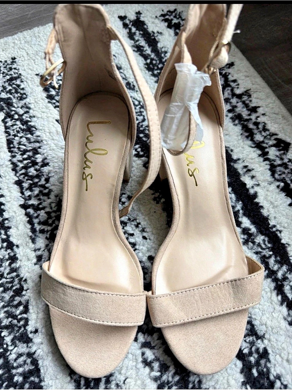 Lulus Strap Block Heel Sandals in Beige - New